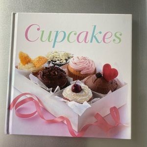 Cupcakes book